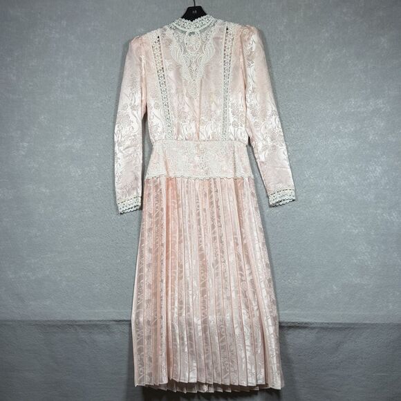 Scott McClintock Dresses & Skirts - Vintage Scott McClintock Satin Lace Dress Size 8 Pink Victorian Prairie Y2K